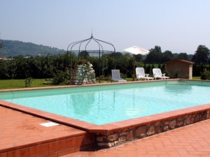 costo costruzione piscina